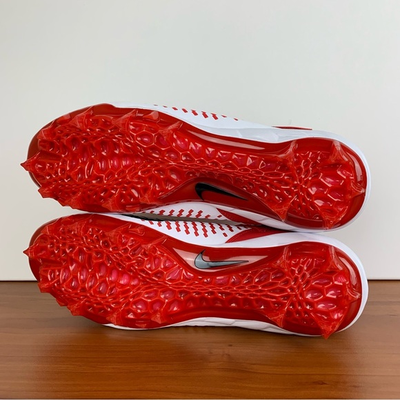 Nike Alpha Menace Pro 2 Mid Football Cleats - Picture 7 of 13